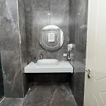 Julius Hotel