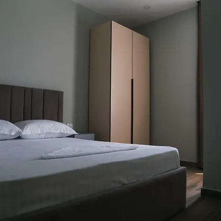 Julius Golem (Tirana)