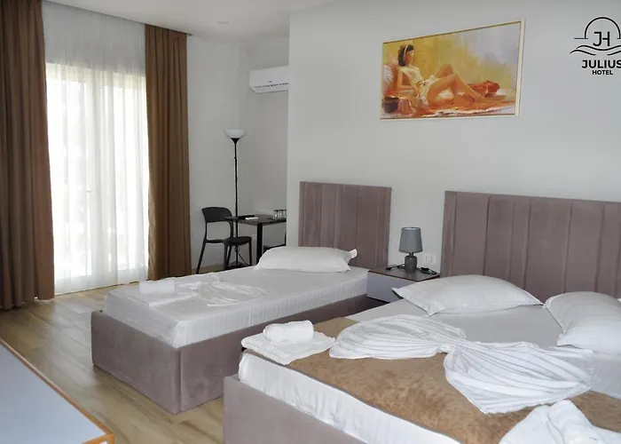 Julius * ゴーレム