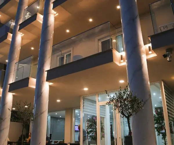 Julius * ゴーレム